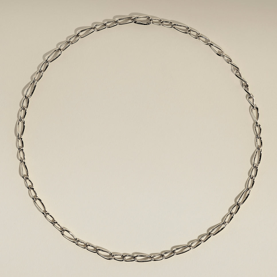 Infinite Slim Chain Necklace in Silver-Astrid & Miyu