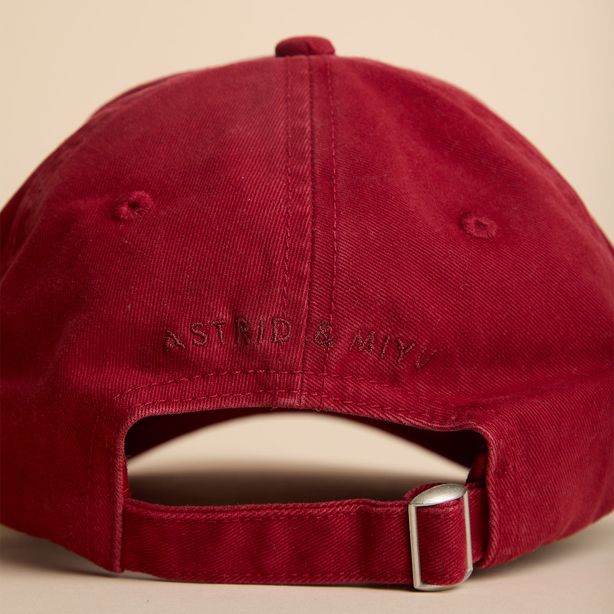 Mercury in Retrograde Cap in Red-Astrid & Miyu