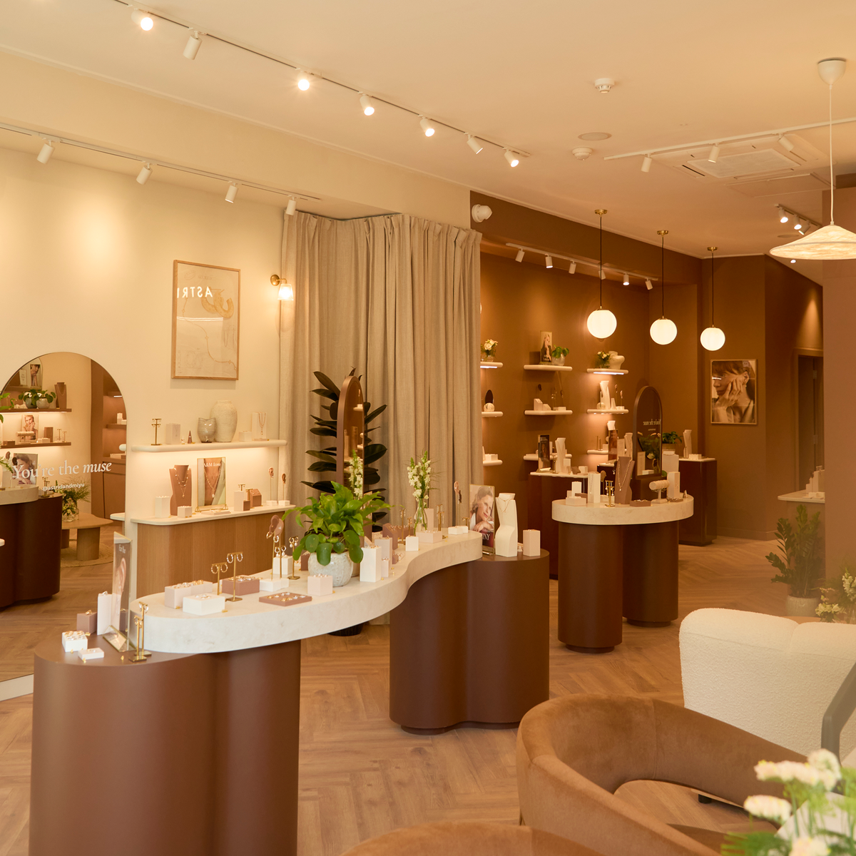 Q1_26_Hampstead_Store_Desktop_1-Astrid & Miyu