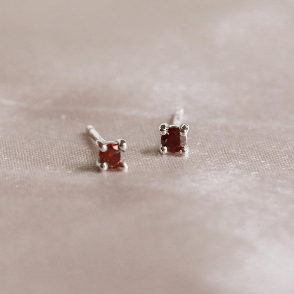 Birthstone Stud Earrings In Silver - January Birthstone Stud Earrings in Silver with Garnet CZ - Stud Earrings - Astrid & Miyu