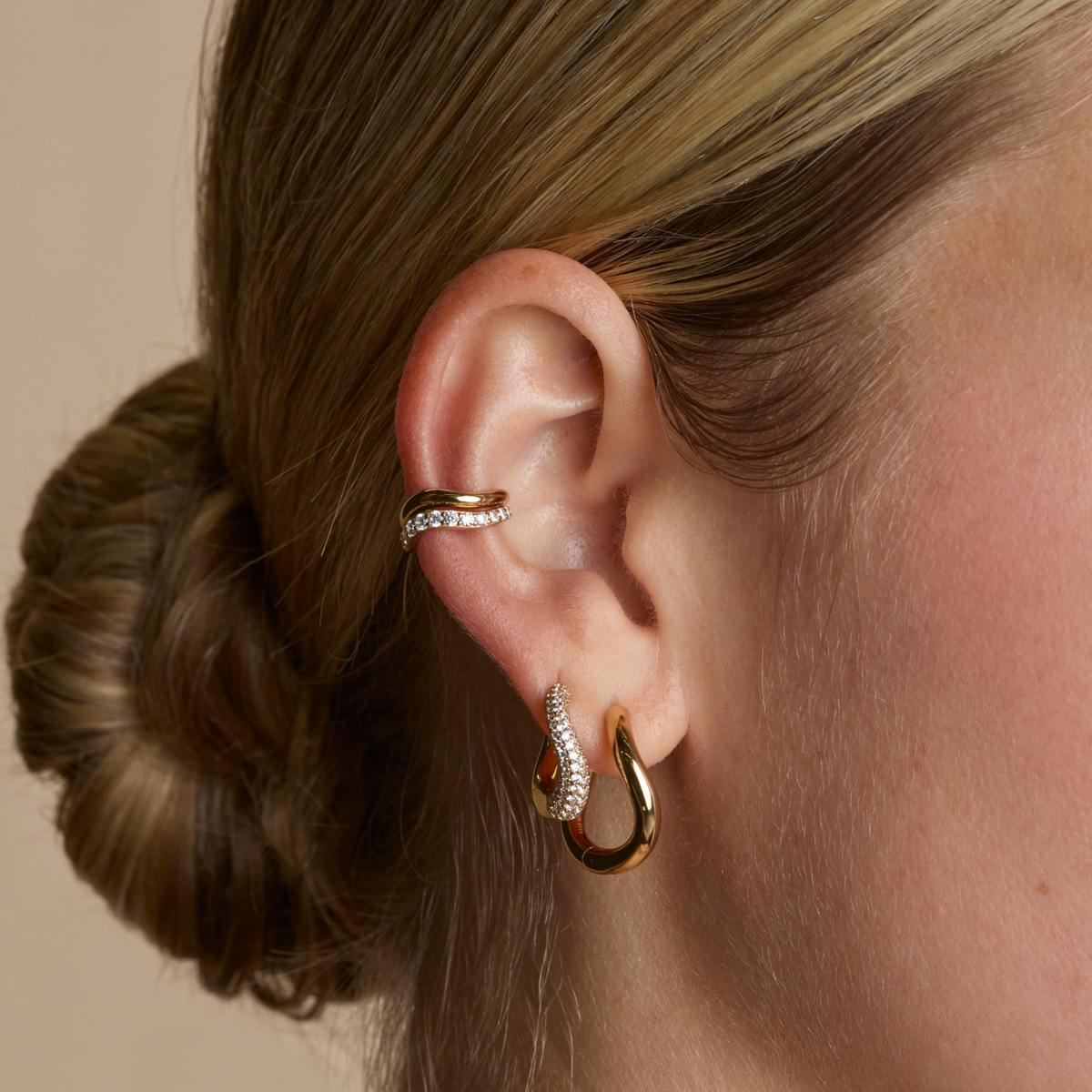 Orbit Collection-Astrid &amp; Miyu