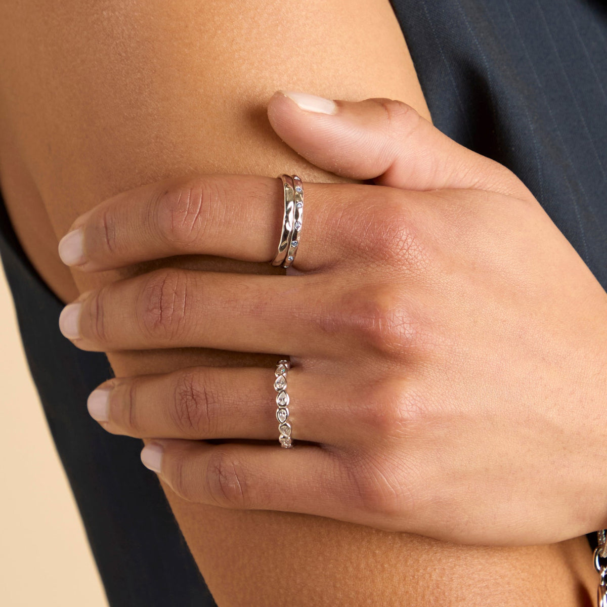 Silver Rings-Astrid &amp; Miyu