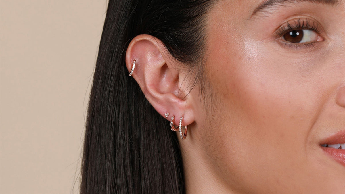 Single Hoops-Astrid &amp; Miyu