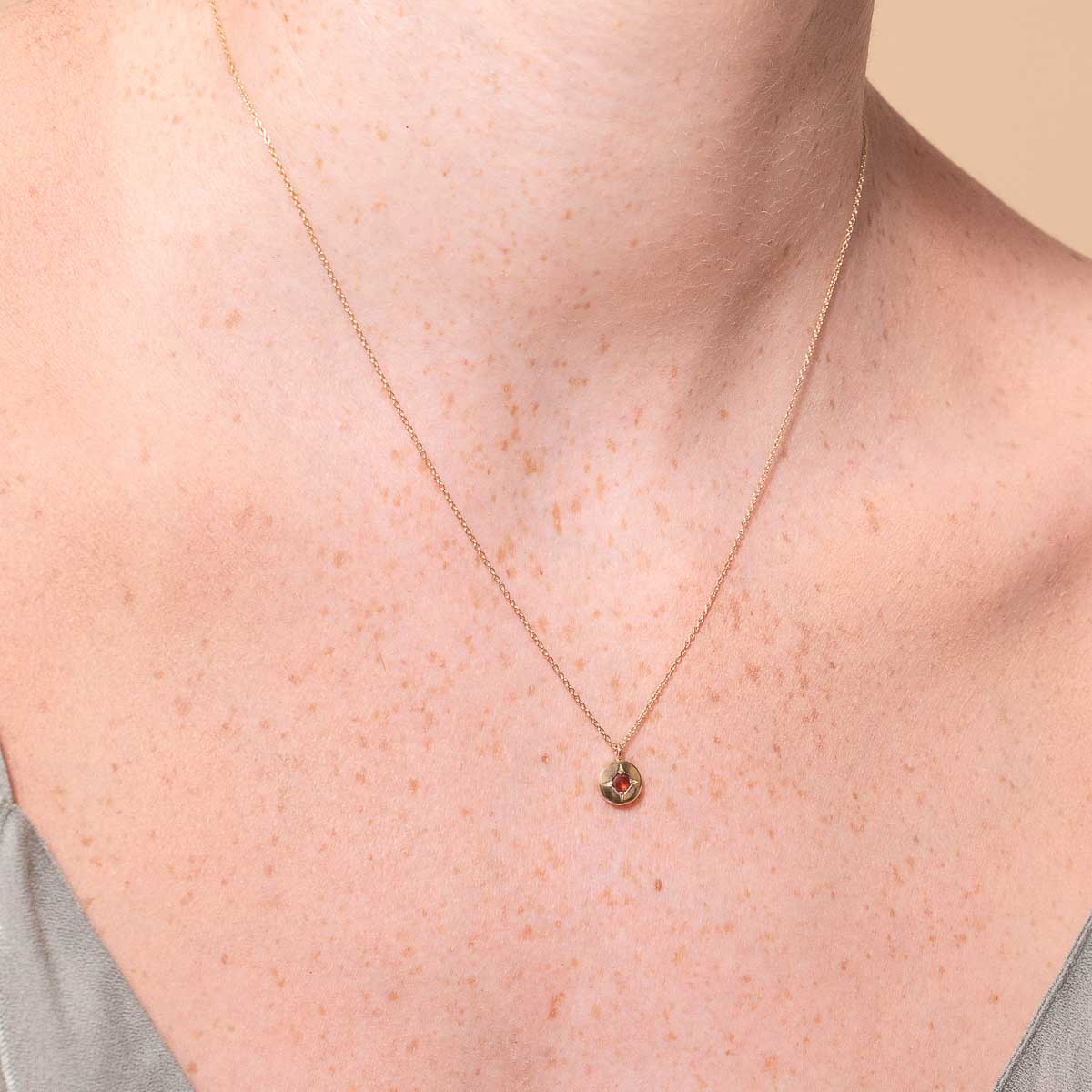 Birthstone Jewellery - January Garnet Birthstone Necklace in Solid Gold - Pendant Necklace - Astrid &amp; Miyu