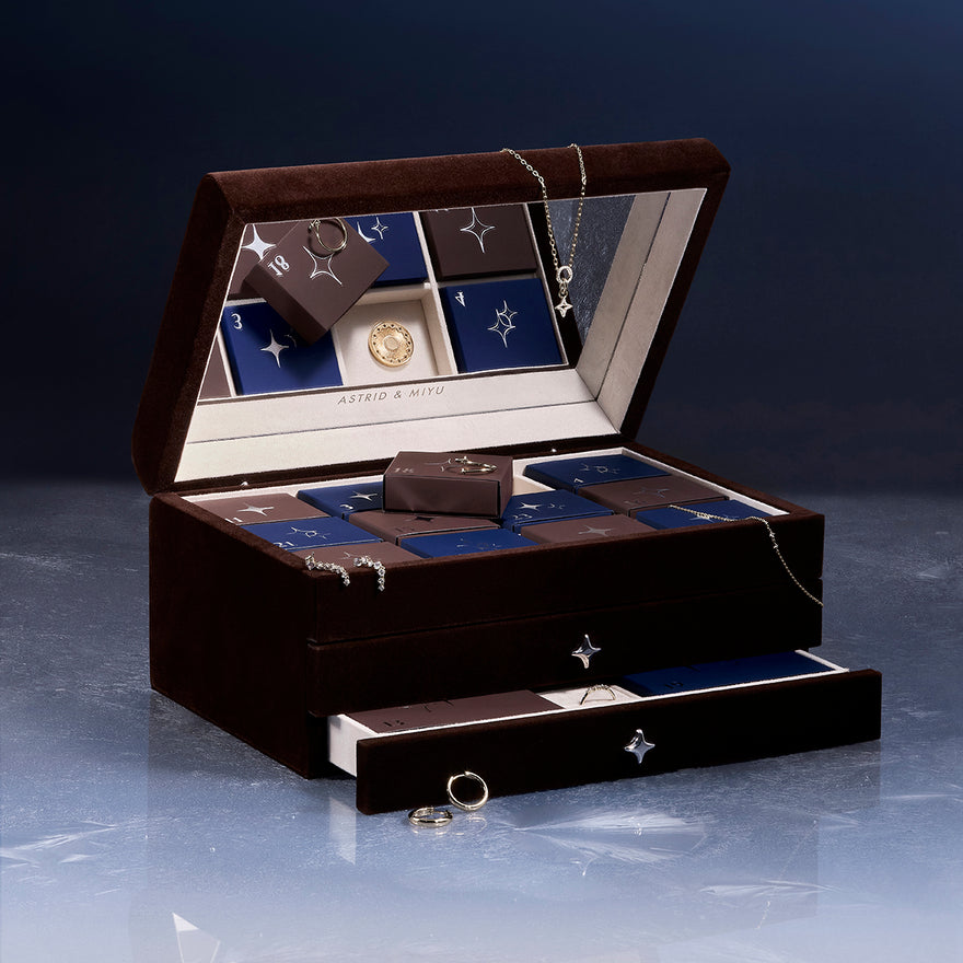 24 Day Advent Calendar in Silver-Astrid &amp; Miyu