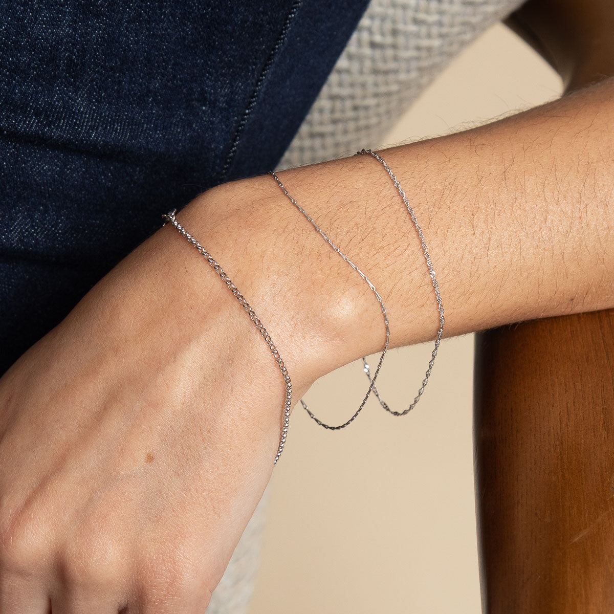 Chain Bracelets - Chelsea Story Chain Bracelet in Solid White Gold - Story Chain - Astrid &amp; Miyu