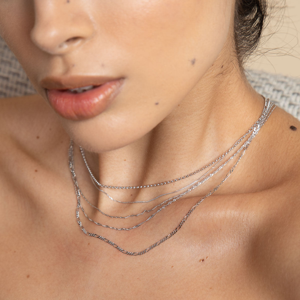 Gold Necklaces - Marylebone Chain Necklace in Solid White Gold - - Astrid &amp; Miyu