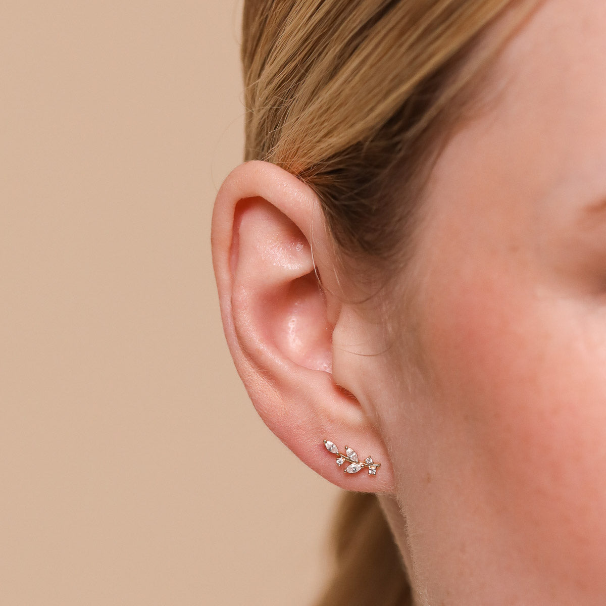 Botanical Piercing Stud in Solid Gold-Astrid &amp; Miyu