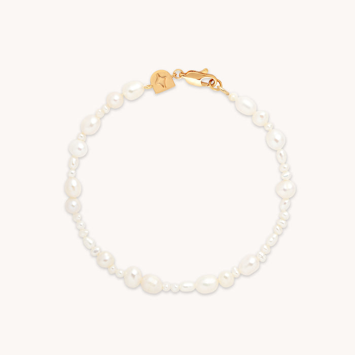 18k Gold Plated Jewellery - Serenity Pearl Beaded Bracelet in Gold - Bracelet - Astrid &amp; Miyu