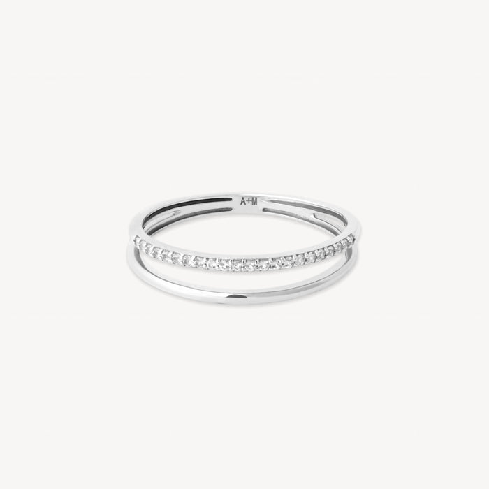 April White Topaz - Illusion Topaz Band Ring in Solid White Gold - Rings - Astrid &amp; Miyu