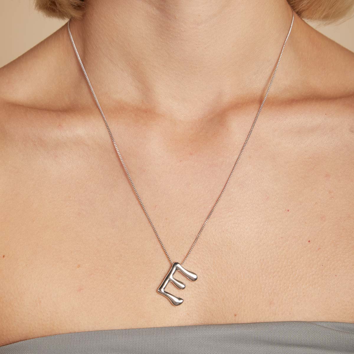 Initial Pendant Necklaces - E Initial Bold Pendant Necklace in Silver - Pendant Necklace - Astrid &amp; Miyu