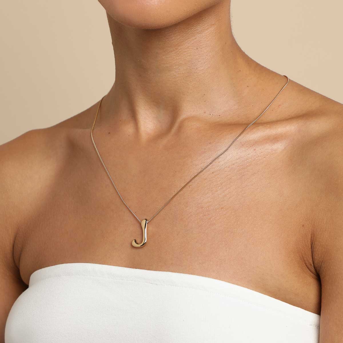 18k Gold Plated Jewellery - J Initial Bold Pendant Necklace in Gold - Pendant Necklace - Astrid &amp; Miyu