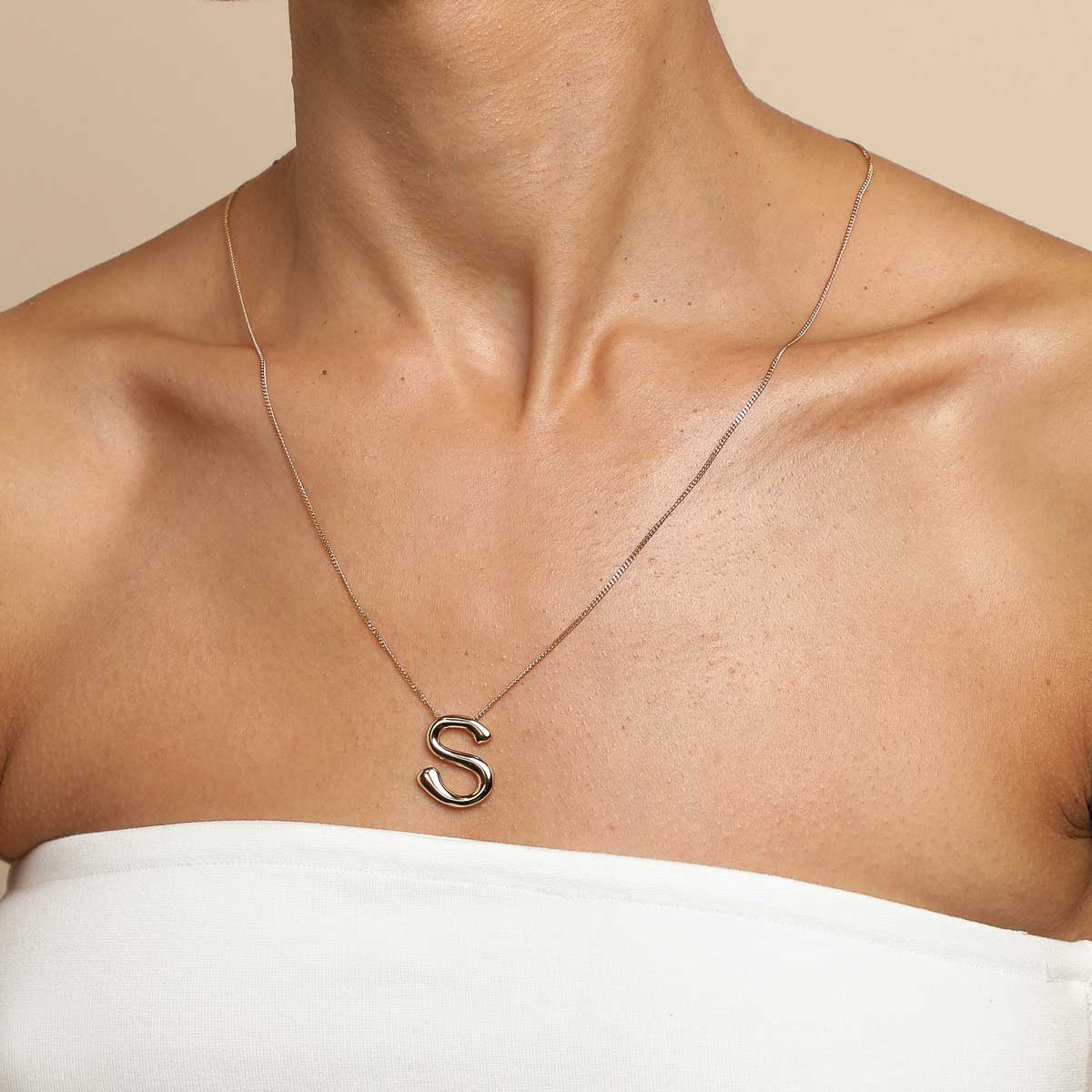 18k Gold Plated Jewellery - S Initial Bold Pendant Necklace in Gold - Pendant Necklace - Astrid &amp; Miyu