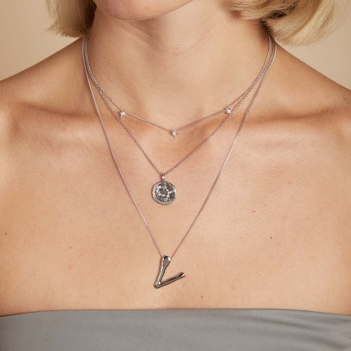 Necklaces & Bracelets - V Initial Bold Pendant Necklace in Silver - Pendant Necklace - Astrid &amp; Miyu