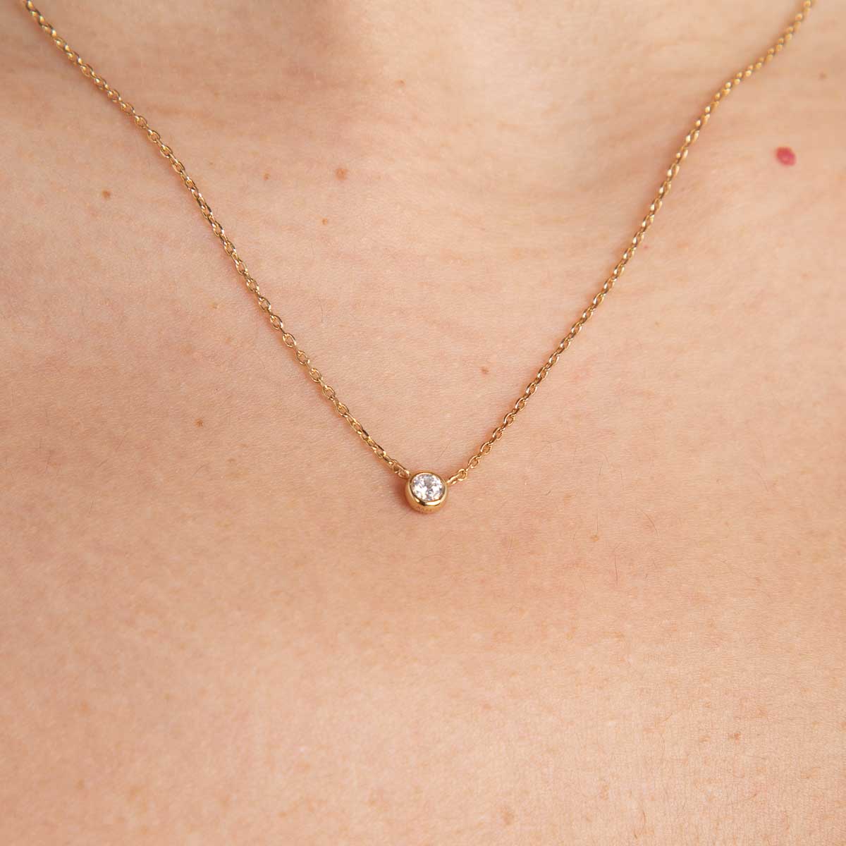 18k Gold Plated Jewellery - Essential Crystal Pendant Necklace in Gold - Necklaces - Astrid &amp; Miyu
