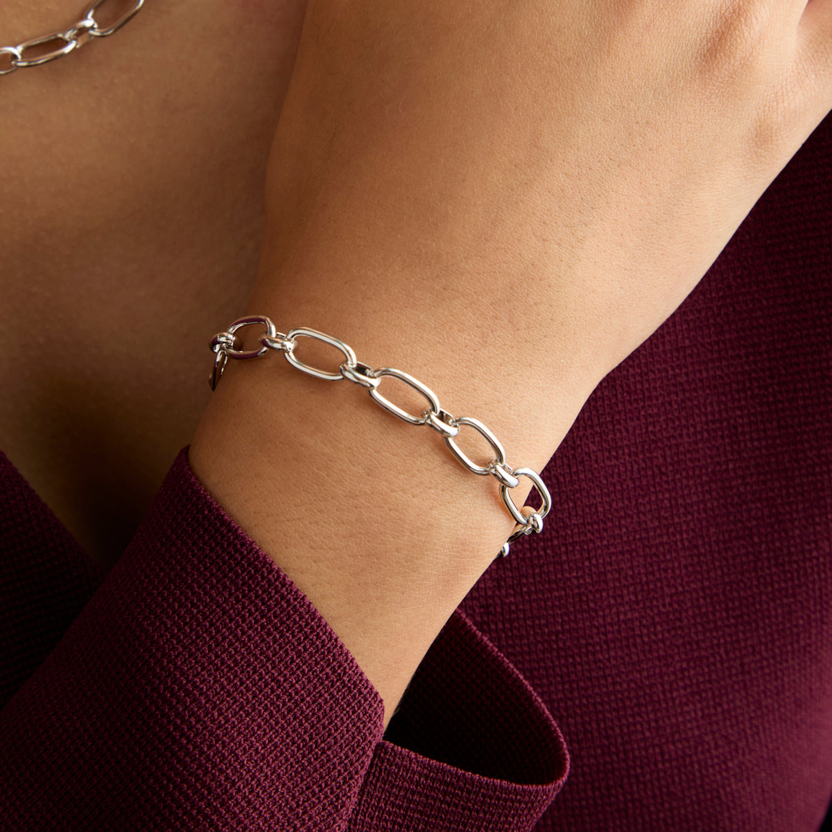 Open Link Chain Bracelet in Silver-Astrid &amp; Miyu