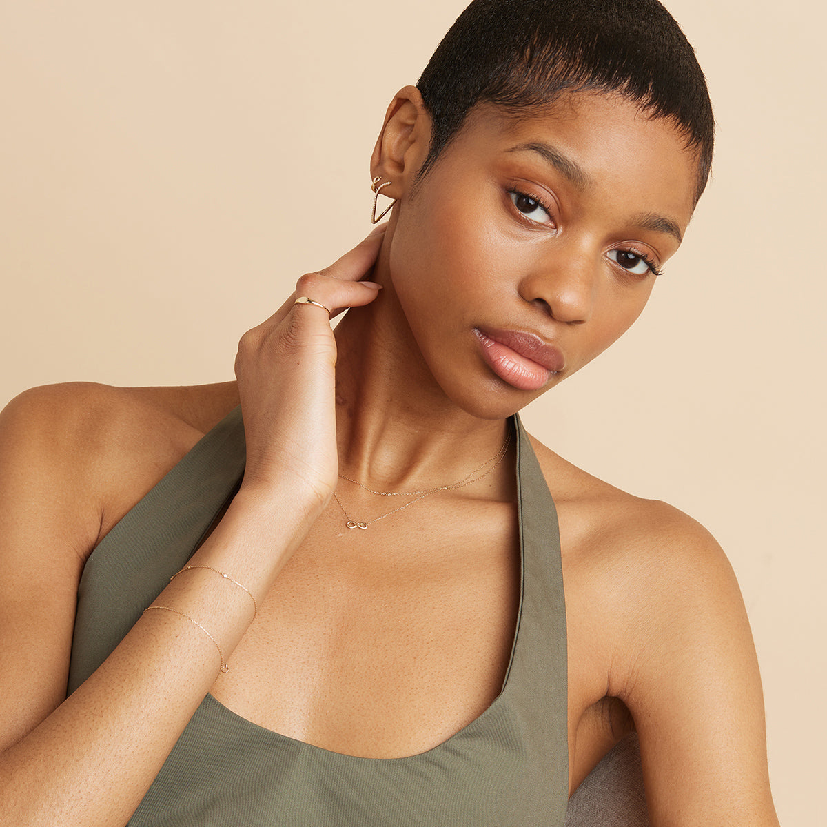 April White Topaz - Infinite Topaz Pavé Hoops in Solid Gold - Hoop Earrings - Astrid &amp; Miyu