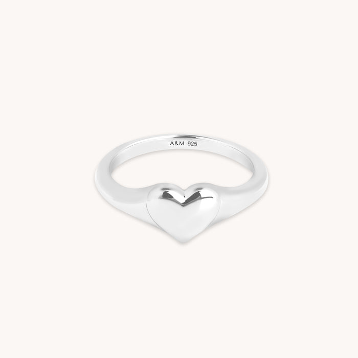 Graduation Gifts - Heart Signet Ring in Silver - Signet Ring - Astrid &amp; Miyu