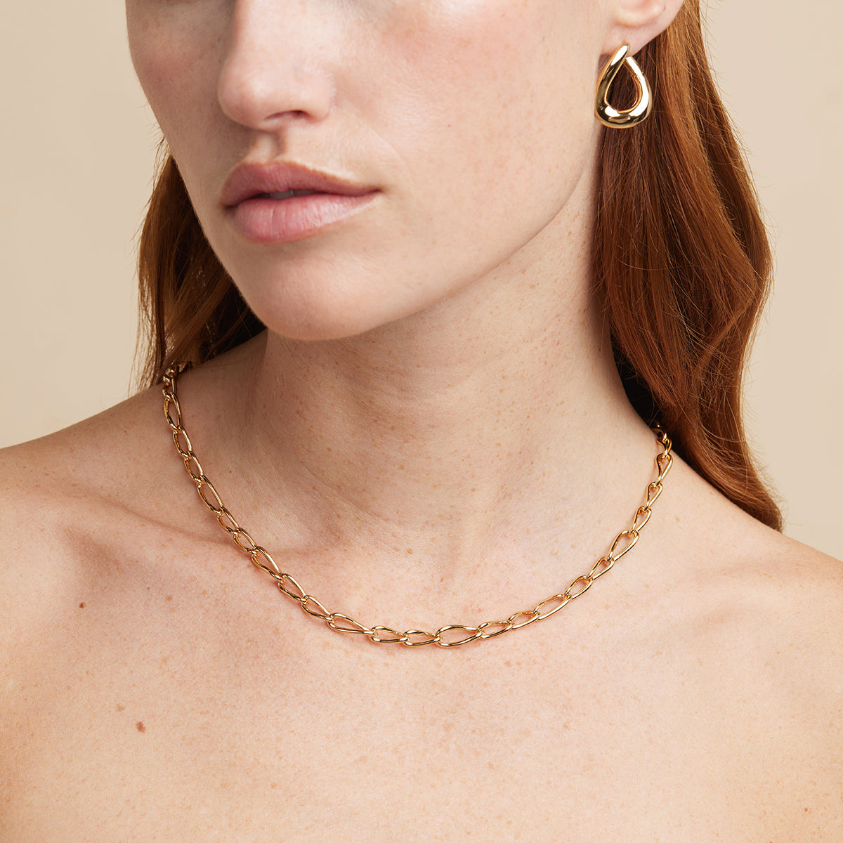 18k Gold Plated Jewellery - Infinite Chain Necklace in Gold - Chain Necklaces - Astrid &amp; Miyu