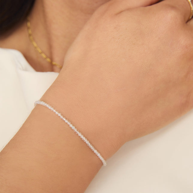 Beaded Jewellery - Moonstone Gemstone Bracelet in 9k Gold - Beaded Bracelet - Astrid &amp; Miyu