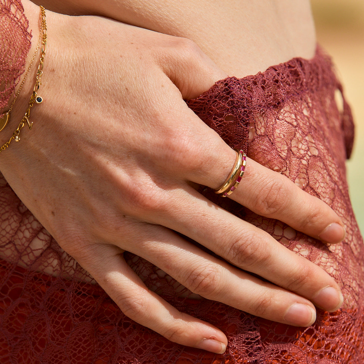 Lab-Grown Gemstones - Pink Sapphire Baguette Band Ring in Solid Gold - Band Rings - Astrid &amp; Miyu