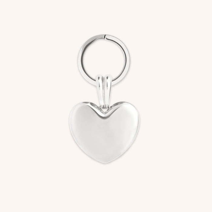 Pet Tags - Heart Pet Tag in Silver - Merchandise - Astrid &amp; Miyu