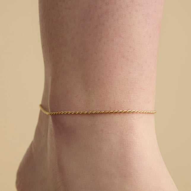 18k Gold Plated Jewellery - Essential Rope Chain Anklet in Gold - Anklet - Astrid &amp; Miyu