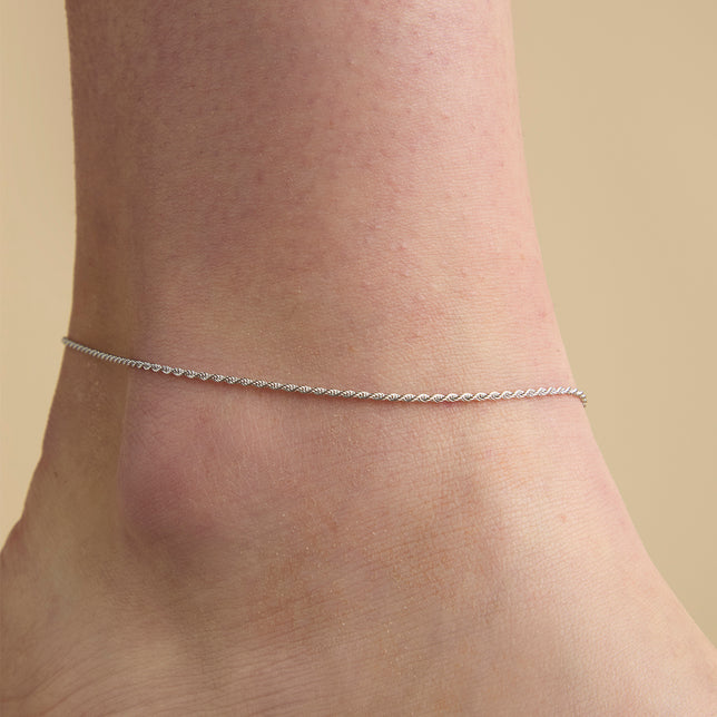 Anklets - Essential Rope Chain Anklet in Silver - Anklet - Astrid &amp; Miyu