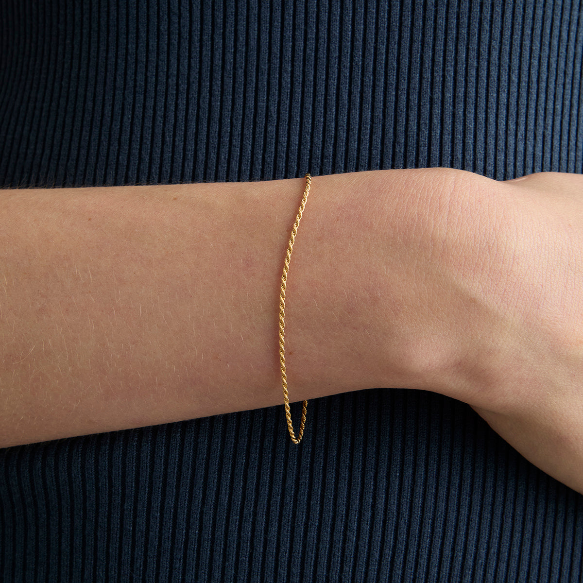 Essential Rope Chain Bracelet in Gold-Astrid &amp; Miyu