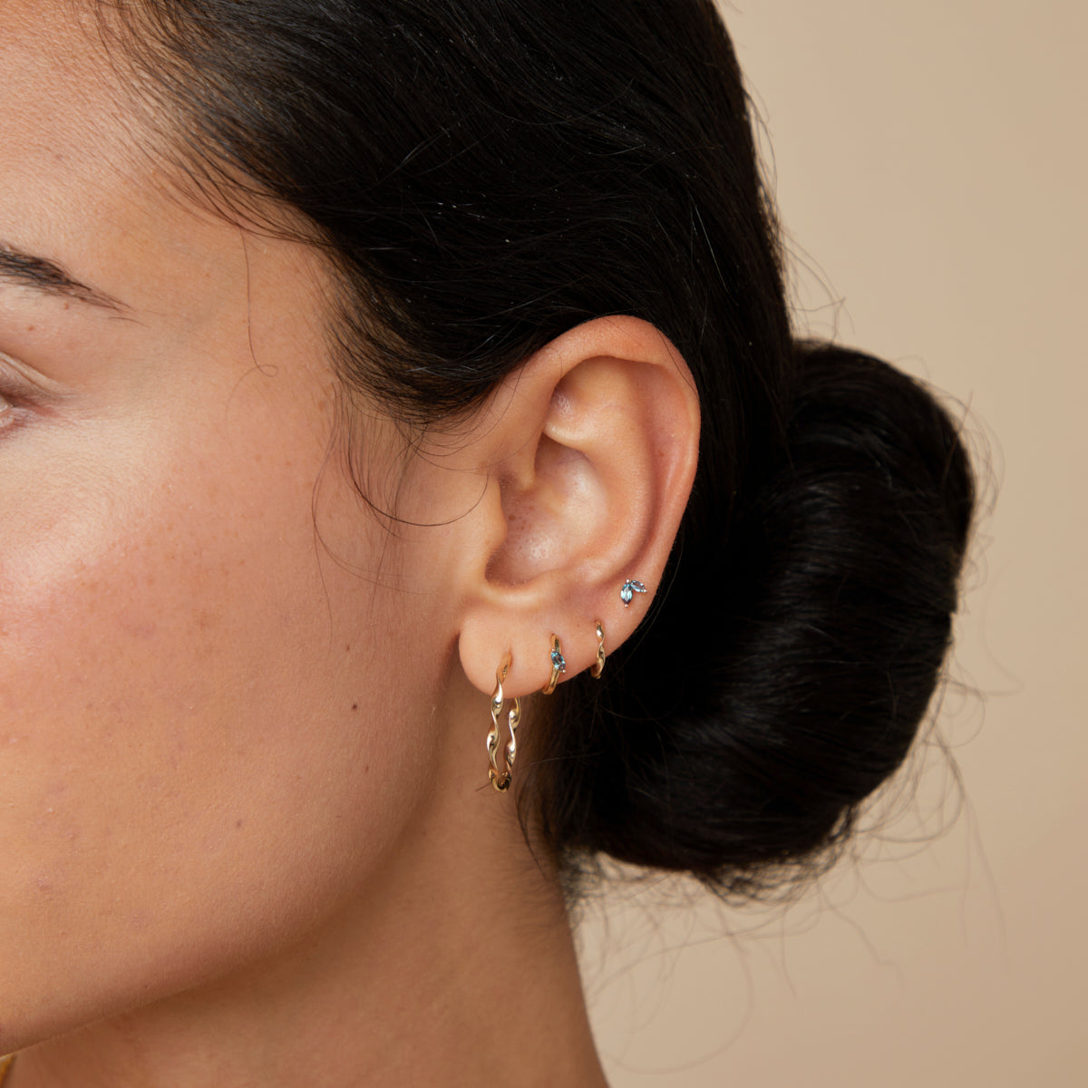 Earrings - Alexandrite Marquise Huggies in Solid Gold - Huggies - Astrid &amp; Miyu