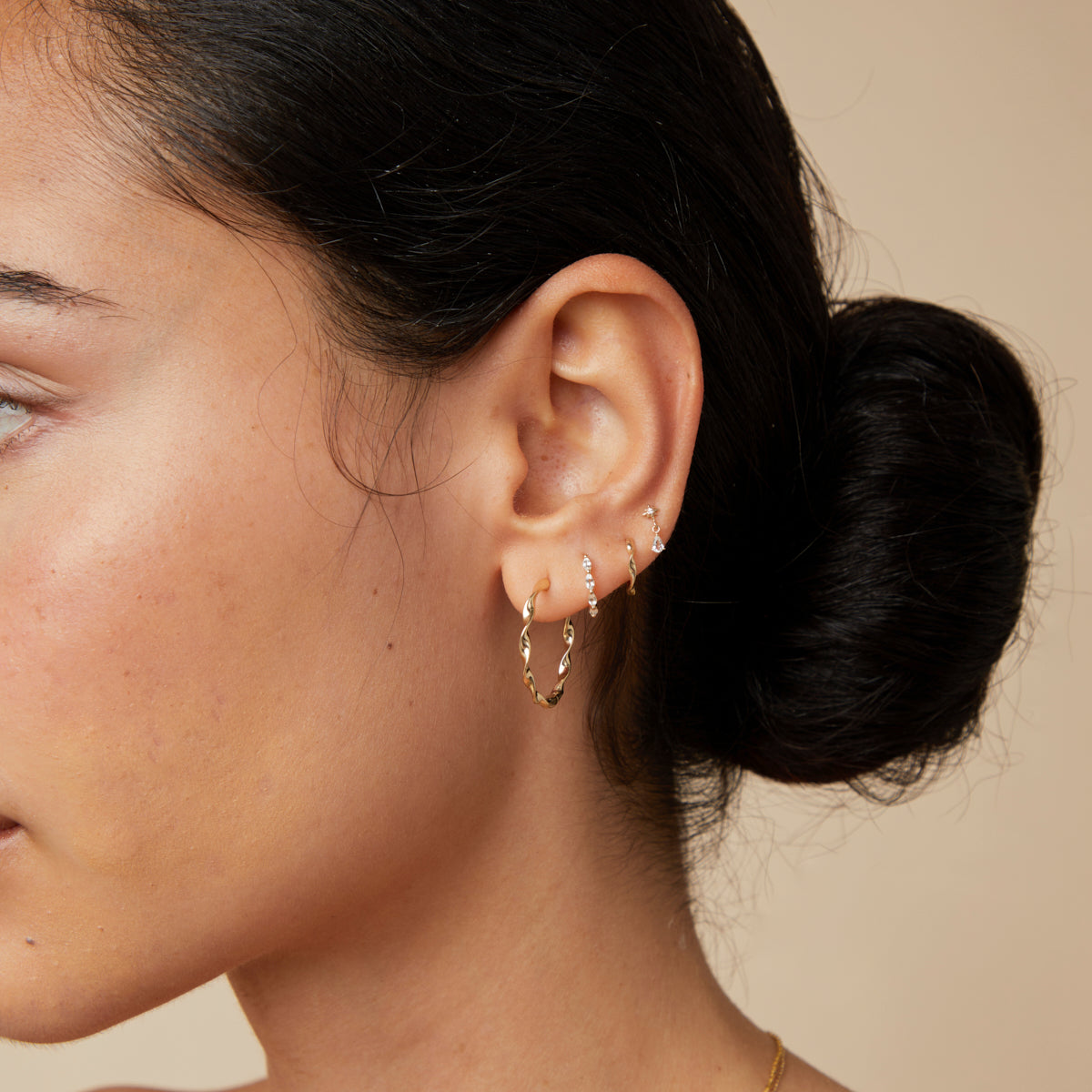 Earrings - Twist Huggies in Solid Gold - Huggies - Astrid &amp; Miyu