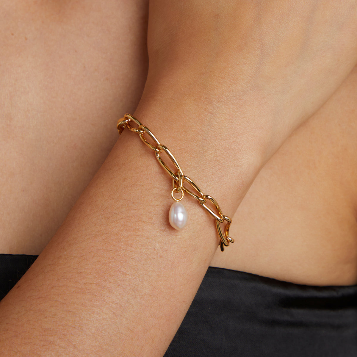 18k Gold Plated Jewellery - Pearl Talisman Charm in Gold - Talisman Charm - Astrid &amp; Miyu