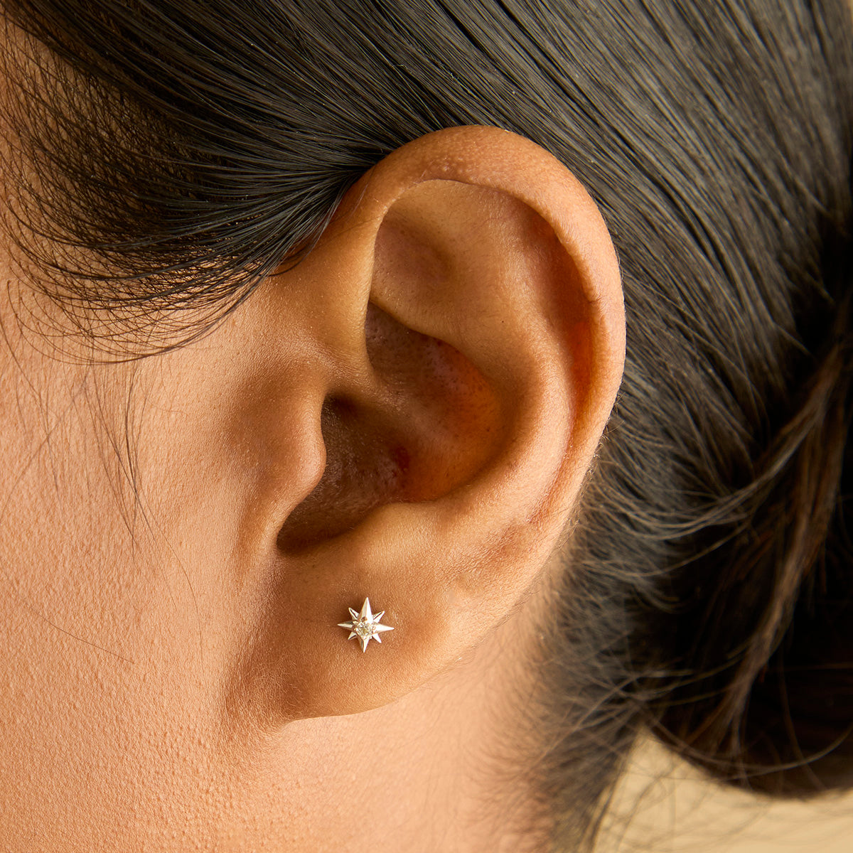 April White Topaz - White Topaz Star Studs in Solid White Gold - Stud Earrings - Astrid &amp; Miyu