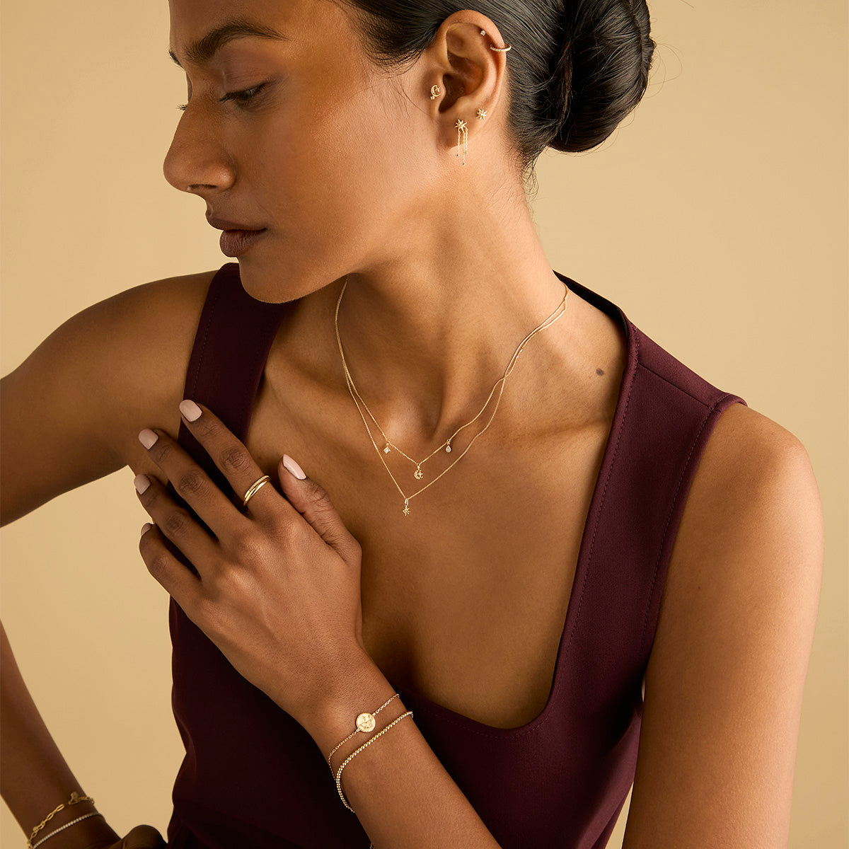 April White Topaz - White Topaz Star Pendant Necklace in Solid Gold - Pendant Necklaces - Astrid &amp; Miyu