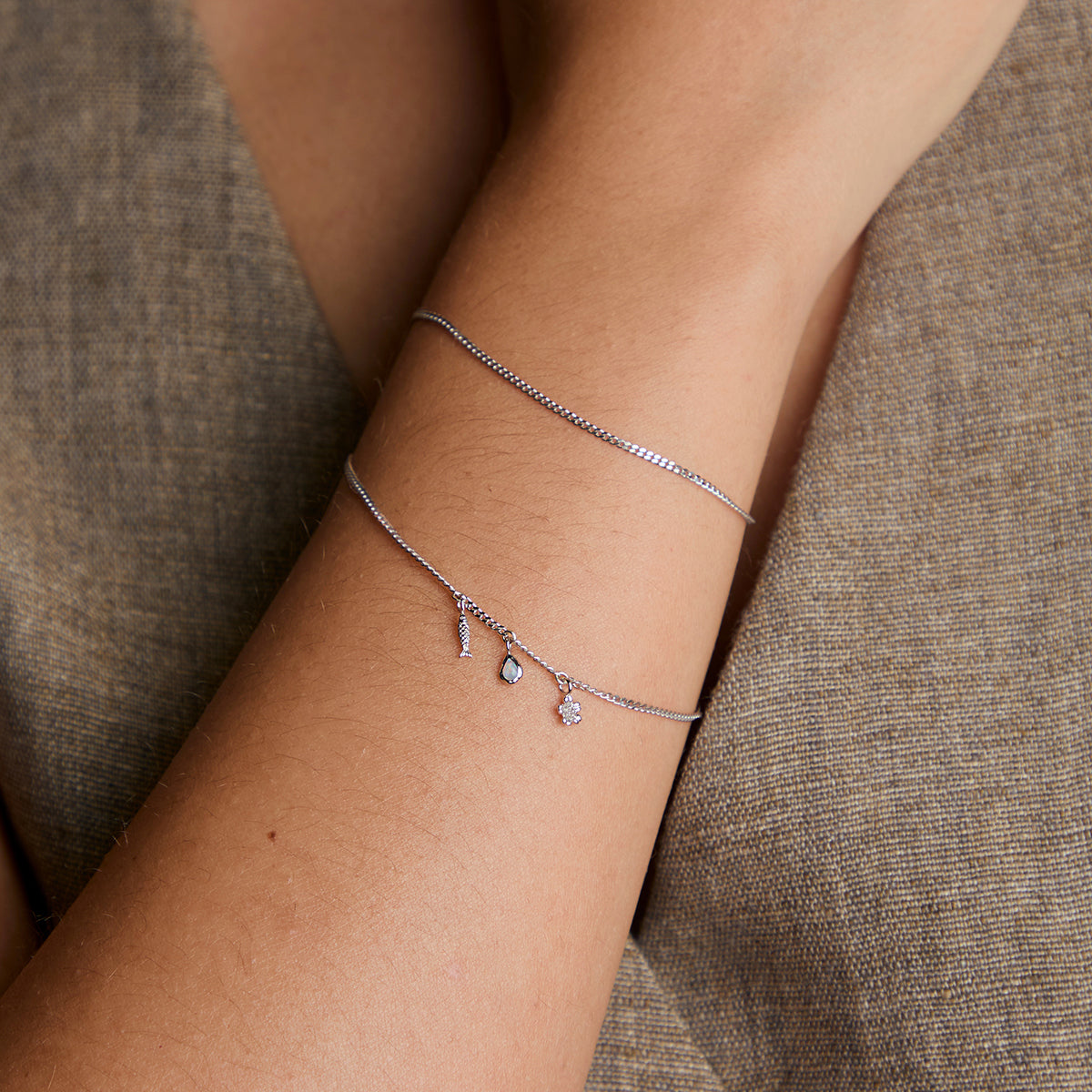 Bold Miyu Chain Bracelet in Solid White Gold-Astrid &amp; Miyu