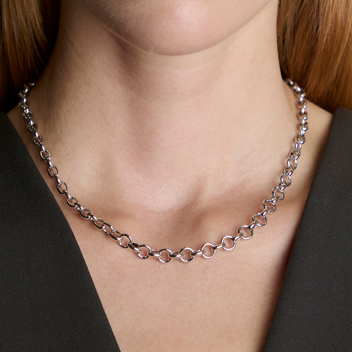 Bold Chelsea Chian Necklace in Silver-Astrid &amp; Miyu