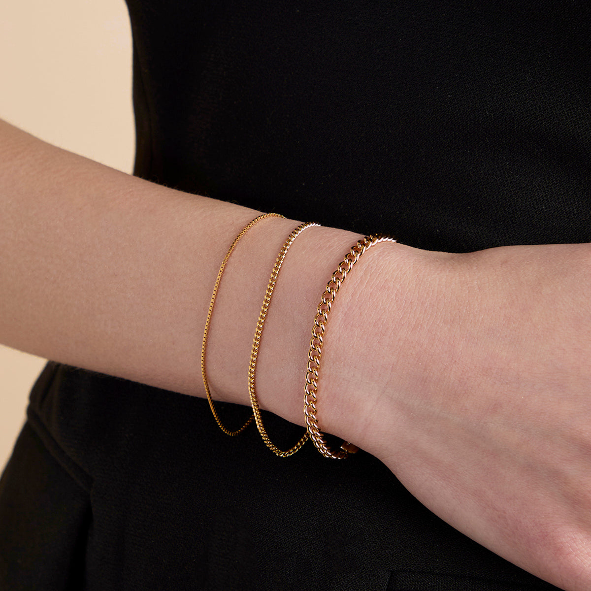 Essential Box Chain Bracelet in Gold-Astrid &amp; Miyu