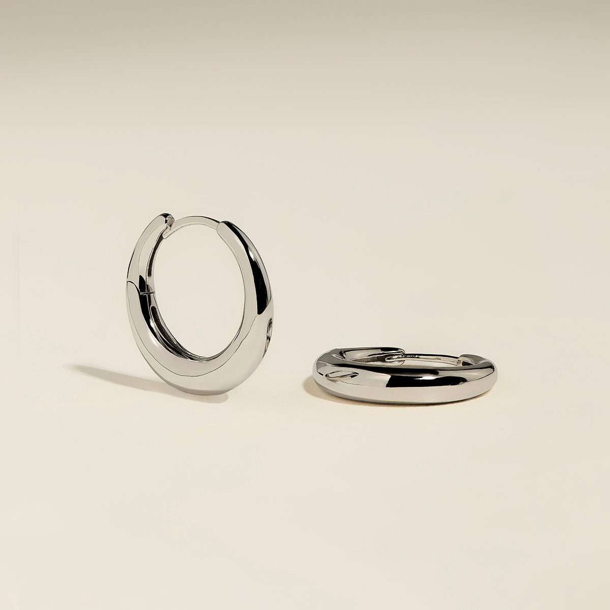 Dome Medium Hoops in Silver-Astrid &amp; Miyu