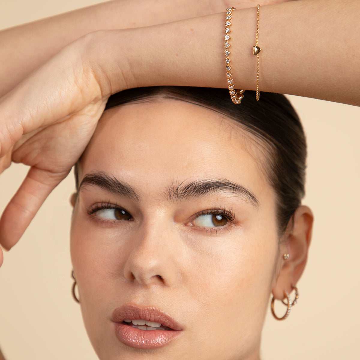 18k Gold Plated Jewellery - Heart Bezel Tennis Bracelet in Gold - Chain Bracelet - Astrid &amp; Miyu