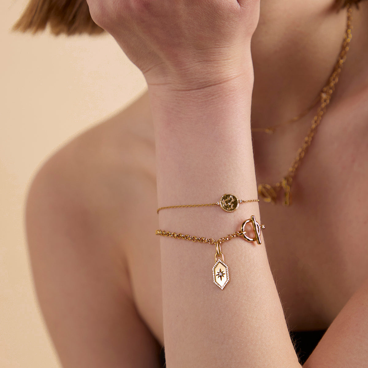 T-Bar Chain Bracelet in Gold-Astrid &amp; Miyu