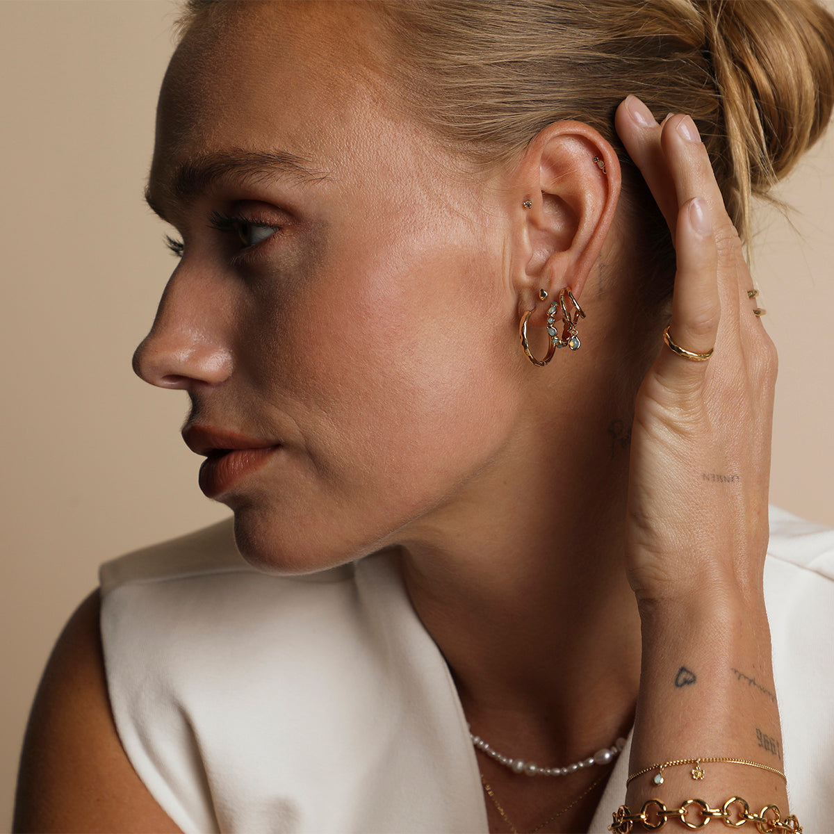 Molten Piercing Stud in Solid Gold-Astrid &amp; Miyu