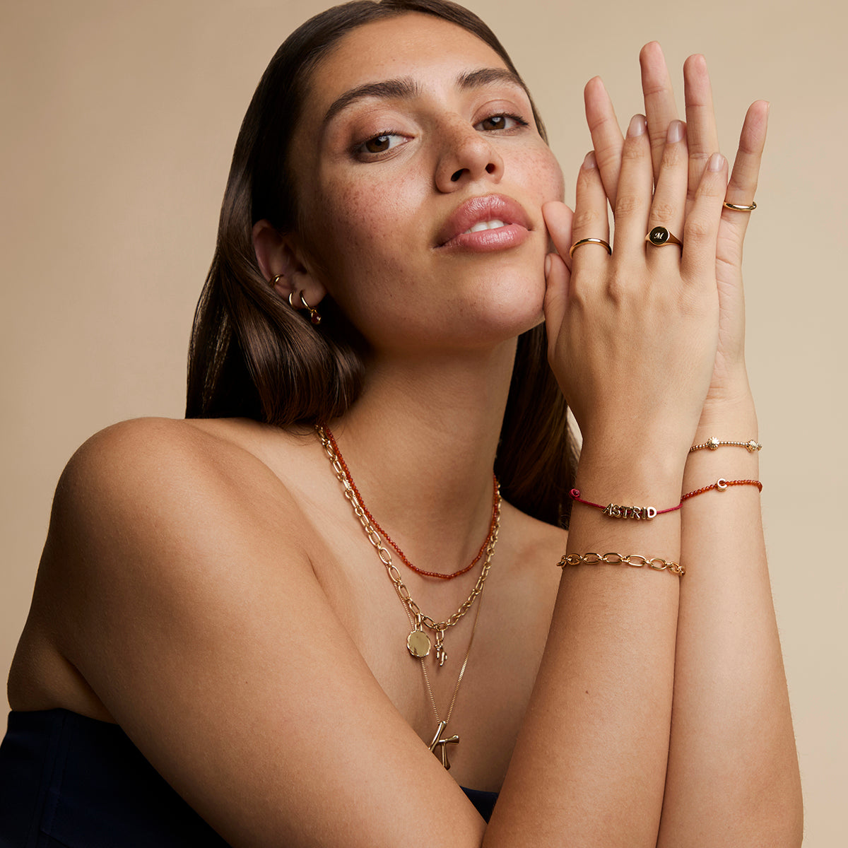 Story Strand Bracelet in Red-Astrid &amp; Miyu