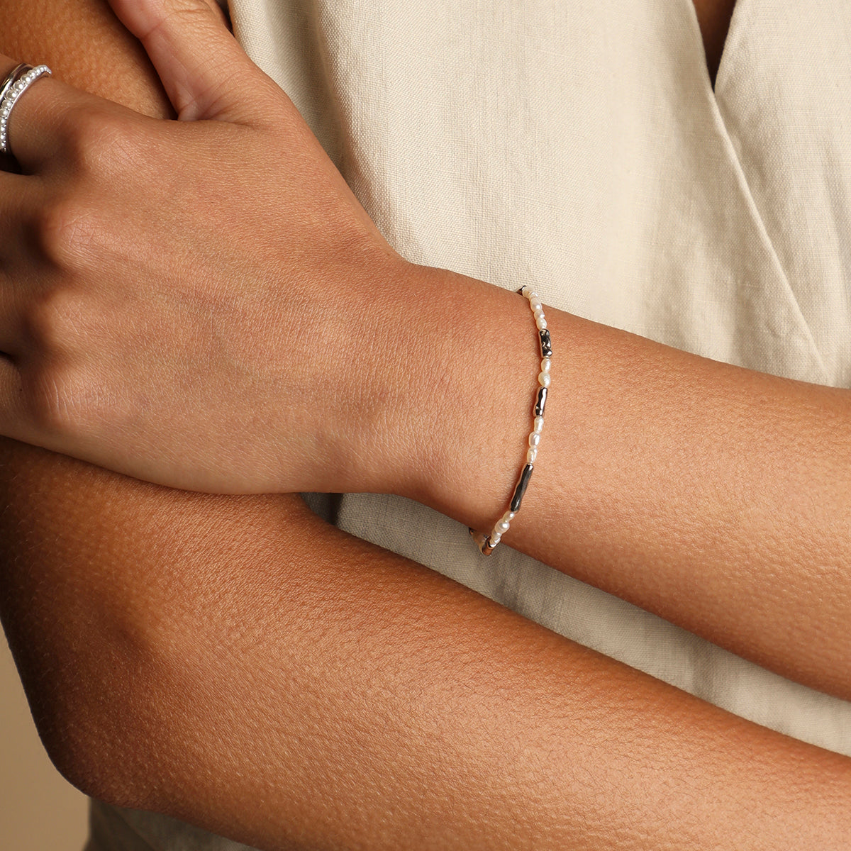 Molten Pearl Bracelet in Silver-Astrid &amp; Miyu