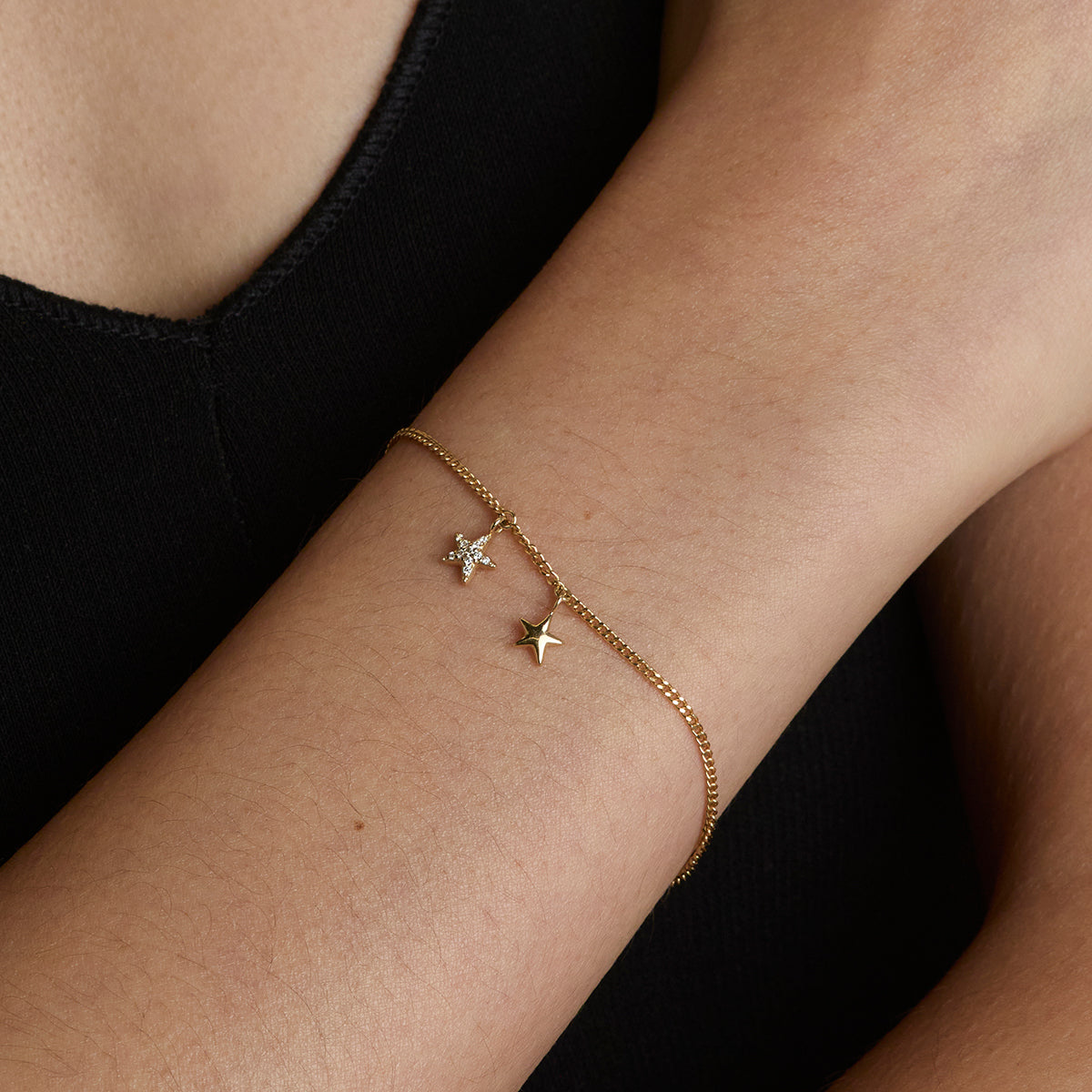 Star Charm 9k Gold-Astrid &amp; Miyu