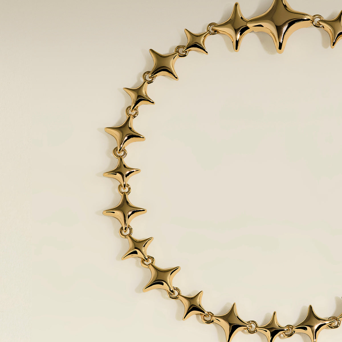 Cosmic Star Chain Bracelet in Gold-Astrid &amp; Miyu