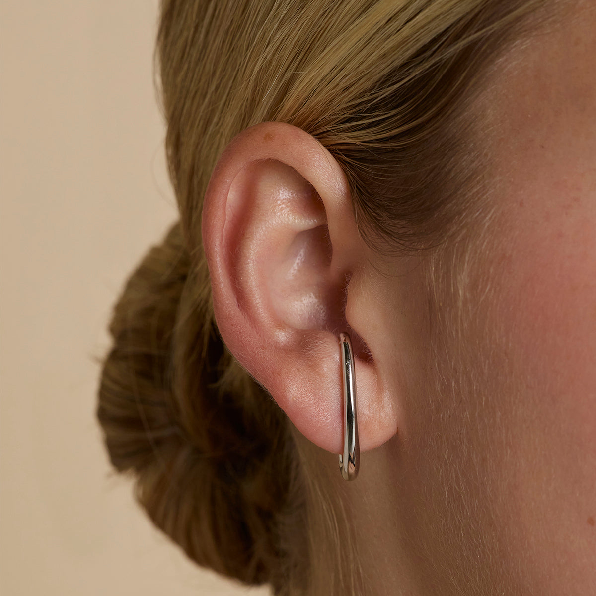 Orbit Dome Stud in Silver-Astrid &amp; Miyu