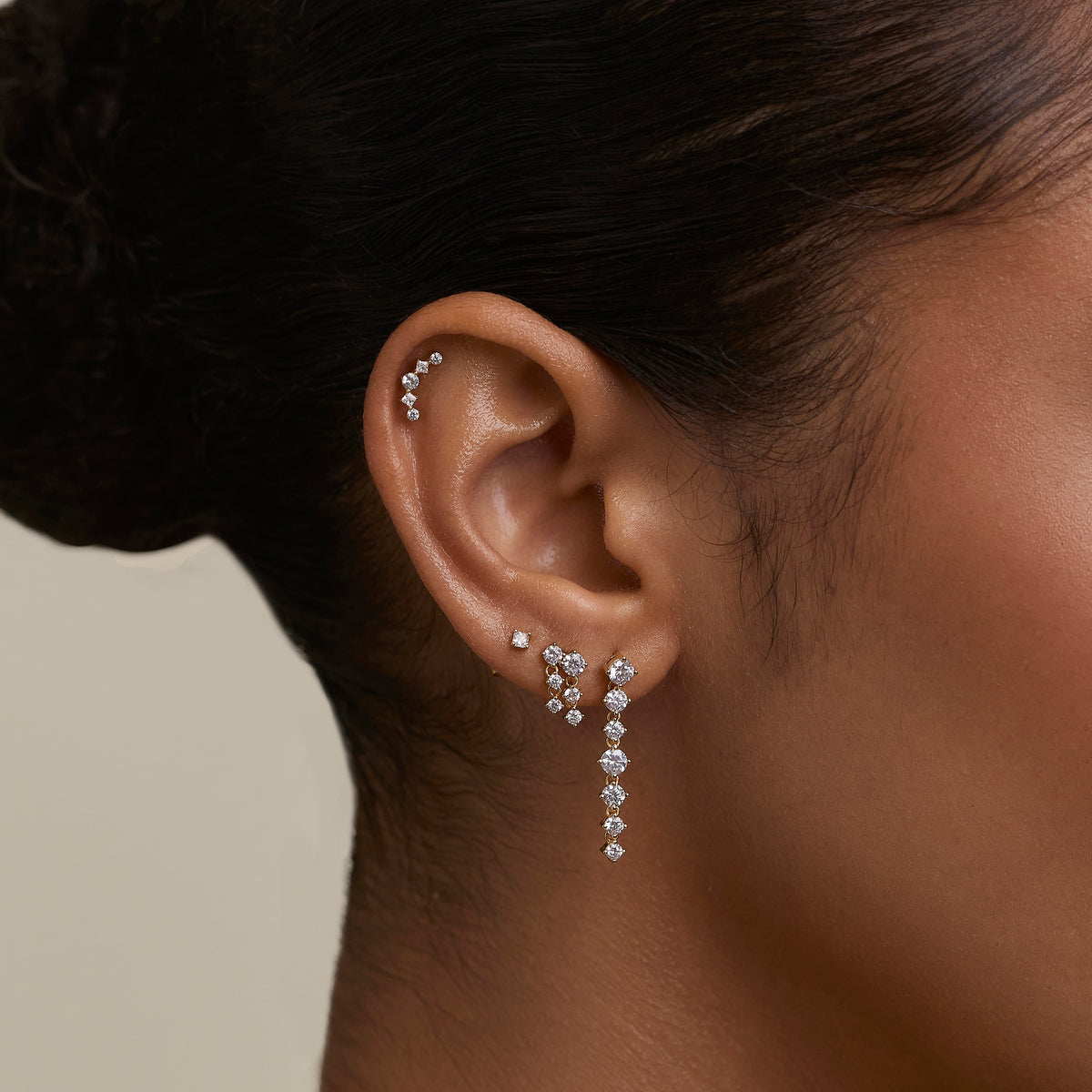 AM26-ADV-STUD-CRYS-DRP-G_2_554be386-ff5b-4b47-90a9-c6973d8871b9-Astrid &amp; Miyu