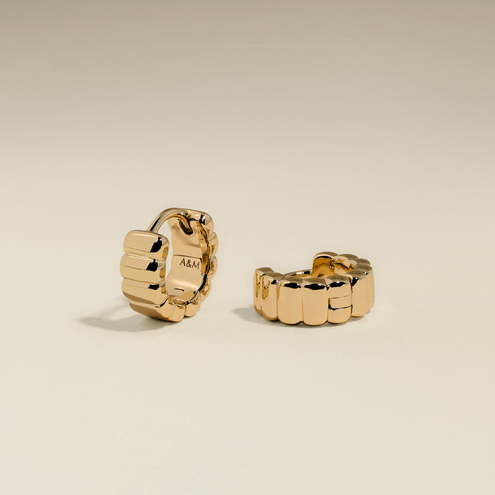 Ridged Huggies in Gold-Astrid &amp; Miyu