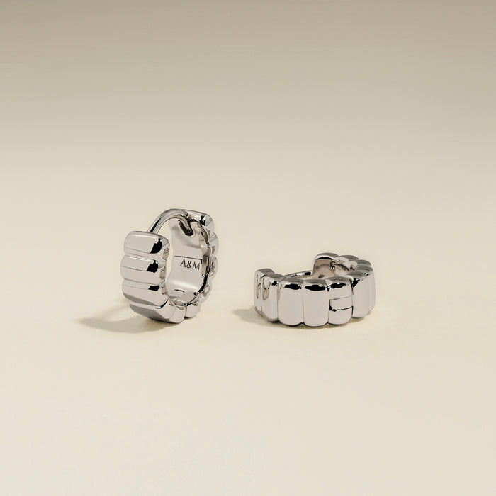 Ridged Huggies in Silver-Astrid &amp; Miyu