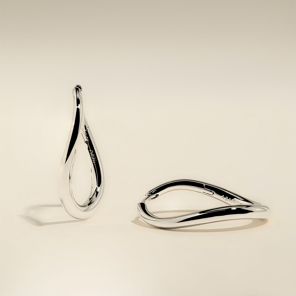 Wave Large Hoops in Silver-Astrid &amp; Miyu